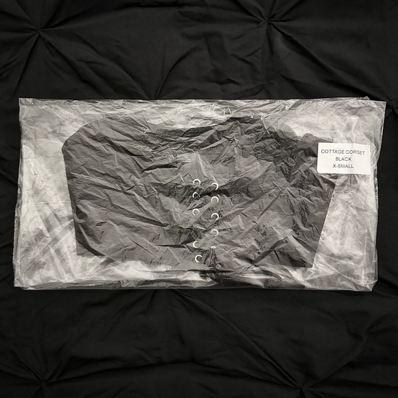 NWT La Femme En Noir "Cottage" Black Lace-Up Underbust Corset XS - Picture 4 of 6